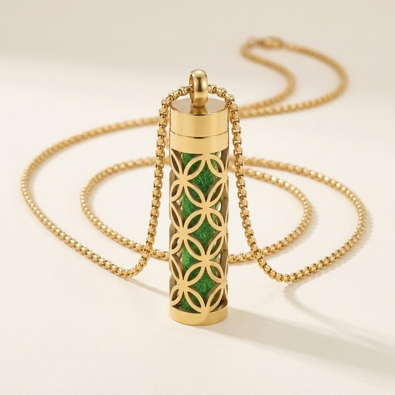Collier diffuseur d'huile essentielle Gaïa en acier inoxydable doré, chaîne ajustable